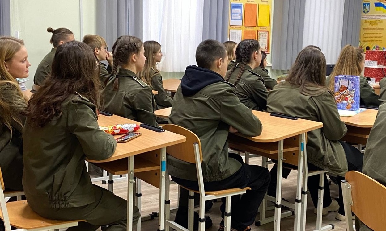 Учасники шкільного лісництва