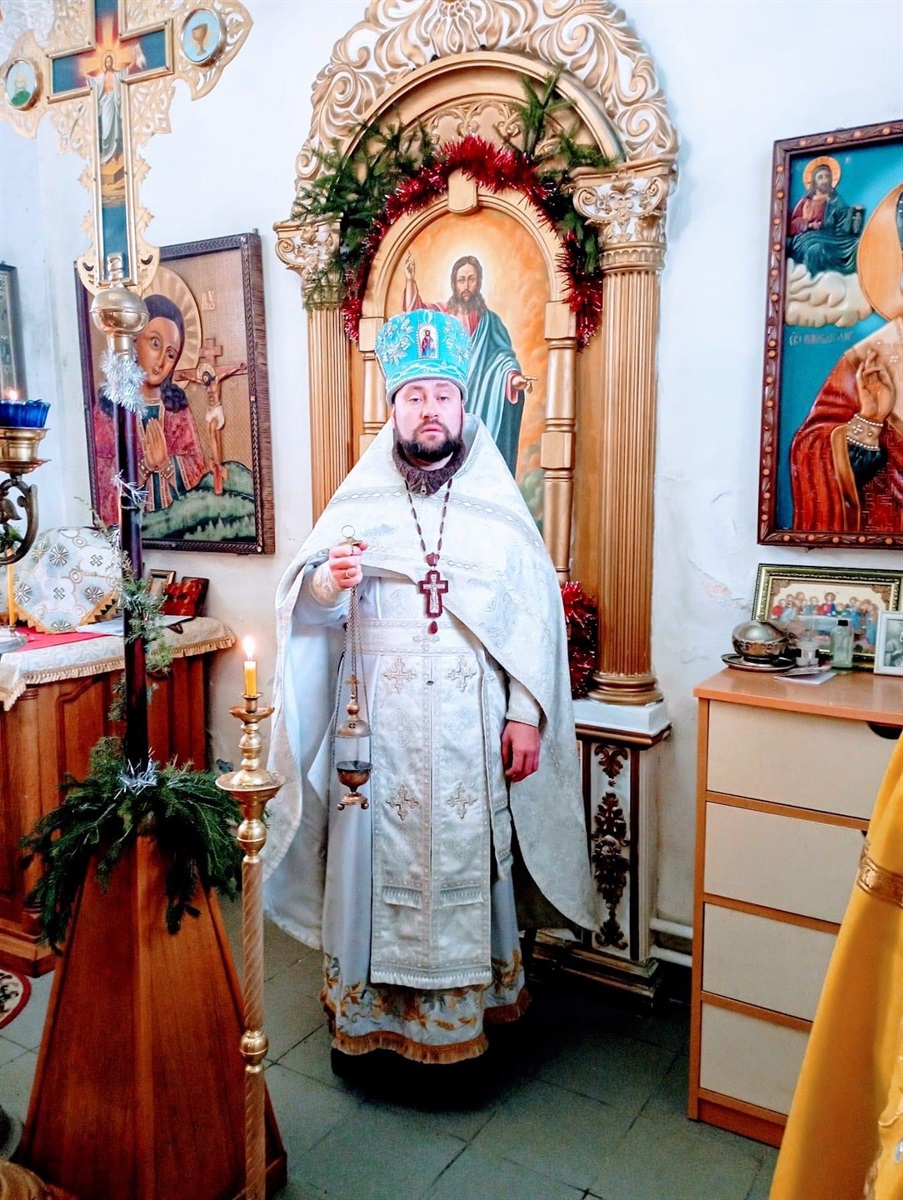Отець Роман Кулішов